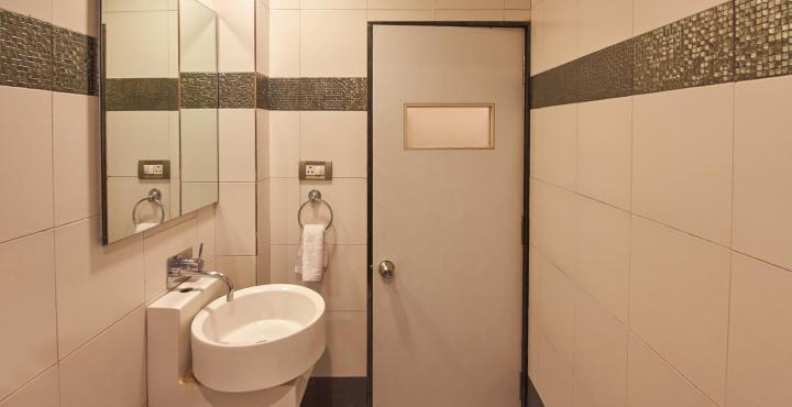 Centurion Inn Пуна Экстерьер фото