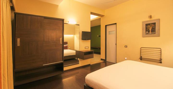 Centurion Inn Пуна Экстерьер фото