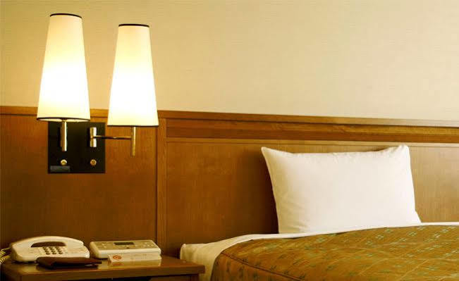 Centurion Inn Пуна Экстерьер фото