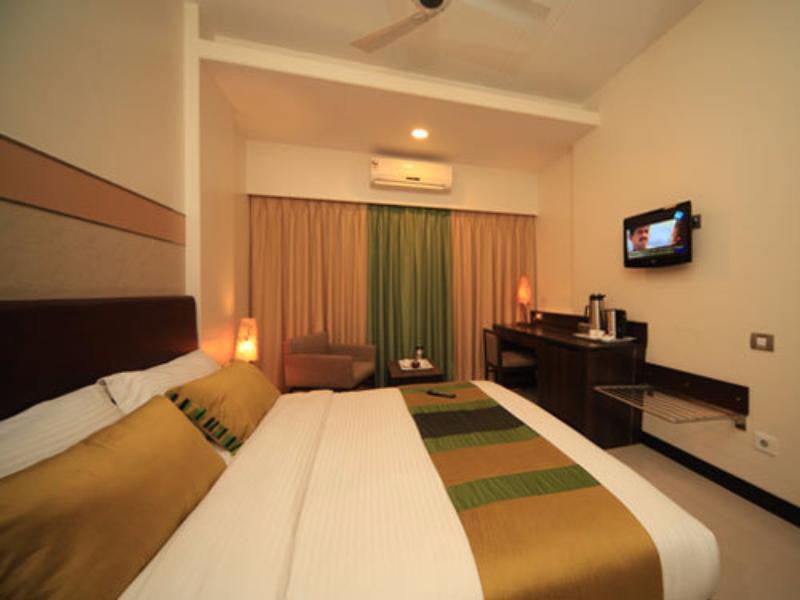 Centurion Inn Пуна Экстерьер фото